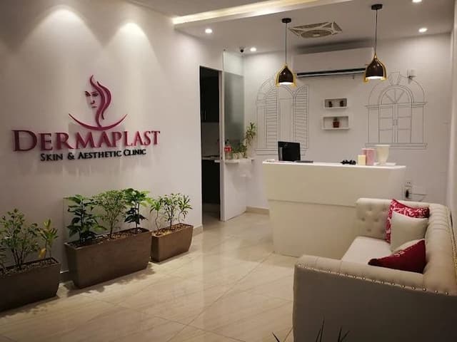 Dermaplast clinic reception in F-11 Markaz